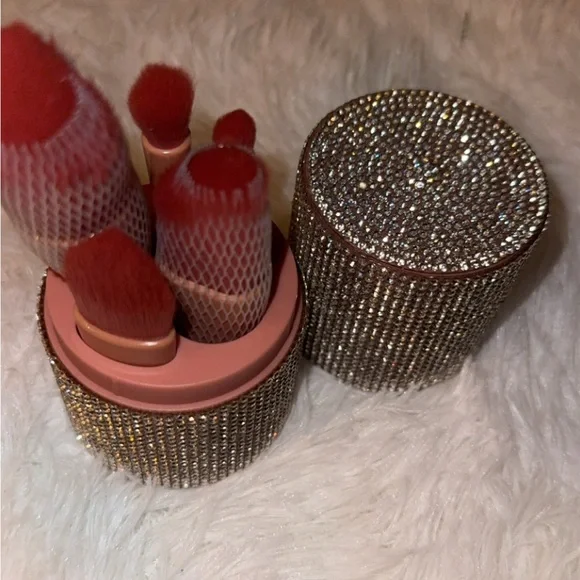 Pink Mini Makeup Brush Set - Picture 2 of 4